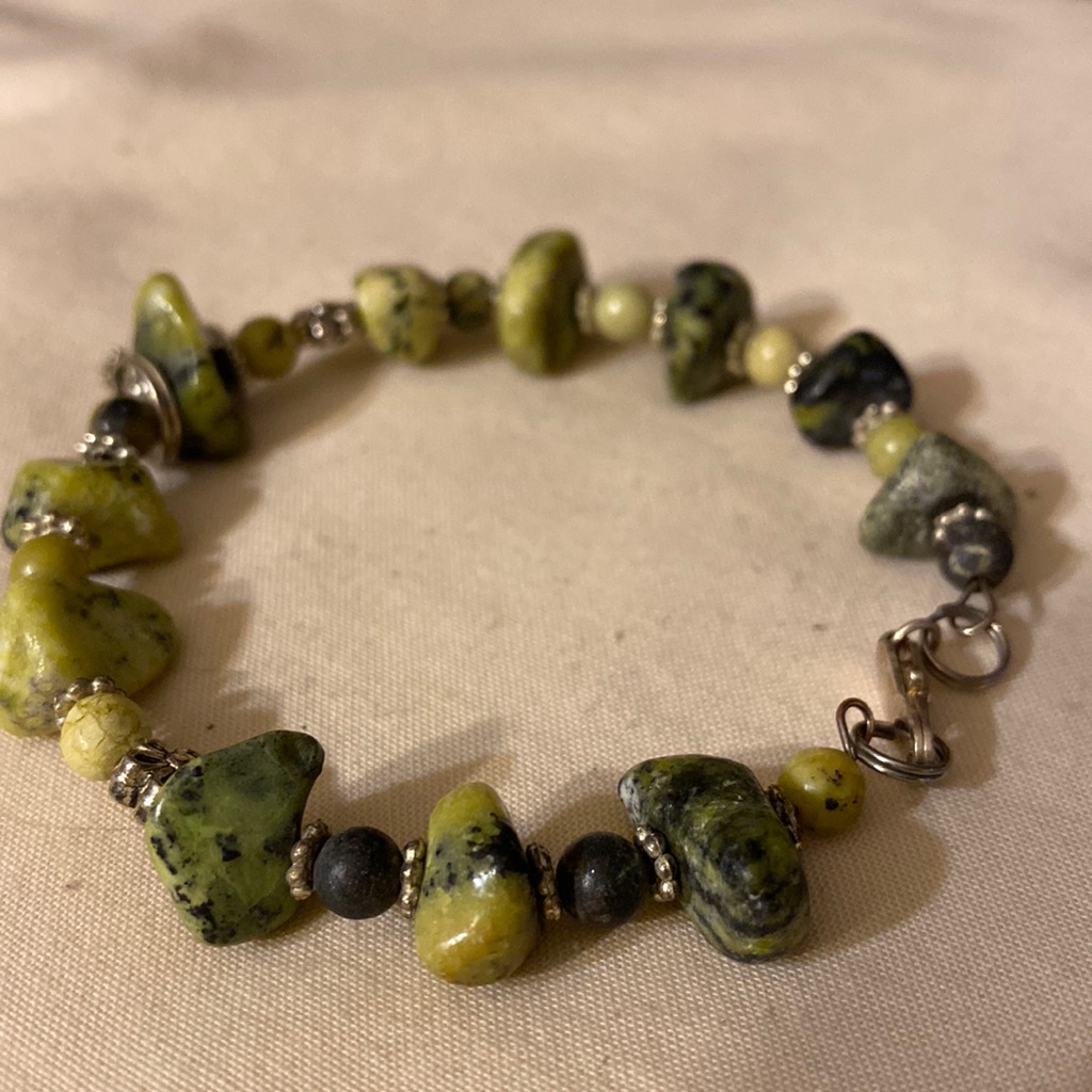 Yellow Turquoise Chips With Charm Bracelet